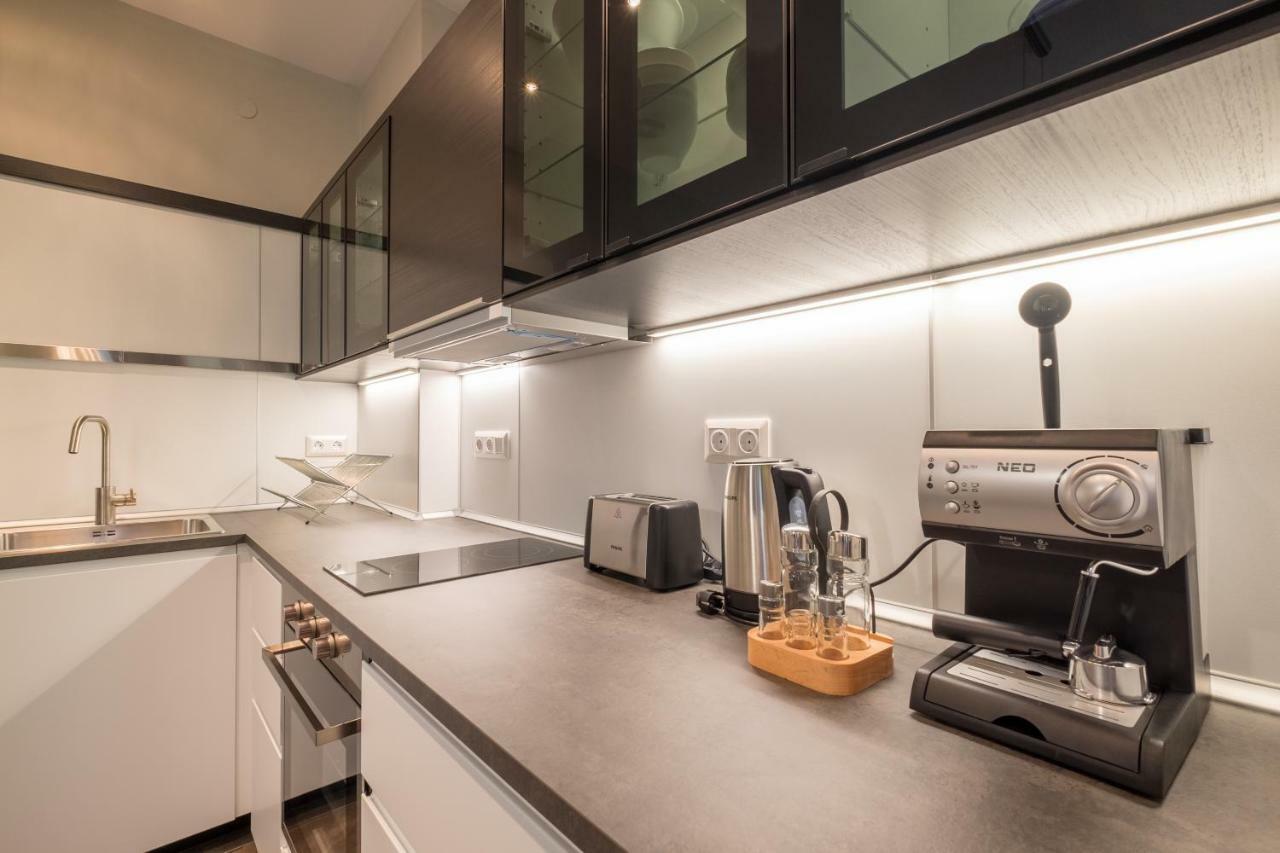 Cozy 3-Bedroom With Stylish Comfort And Chic Decor ソフィア エクステリア 写真
