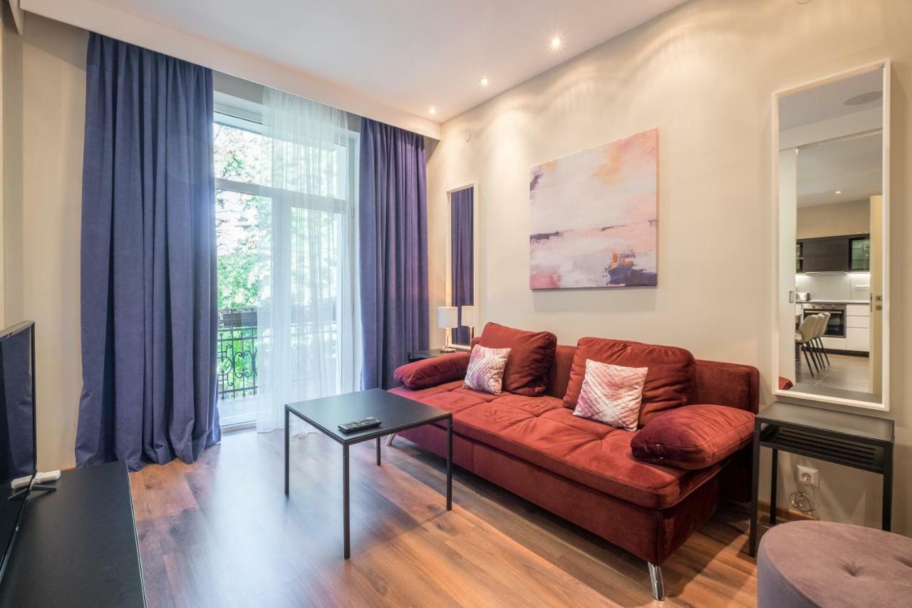 Cozy 3-Bedroom With Stylish Comfort And Chic Decor ソフィア エクステリア 写真